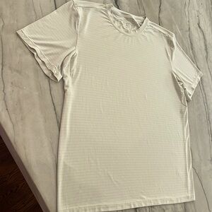 Men’s XL Lululemon XlLTrain Short Sleeve in Opal